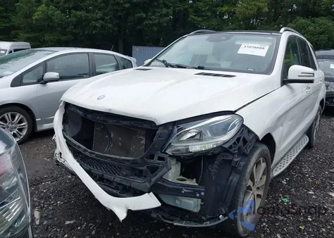 2016 Mercedes-Benz Gle 350 4Matic z USA, uszkodzony, nr VIN 4JGDA5HB4GA637099